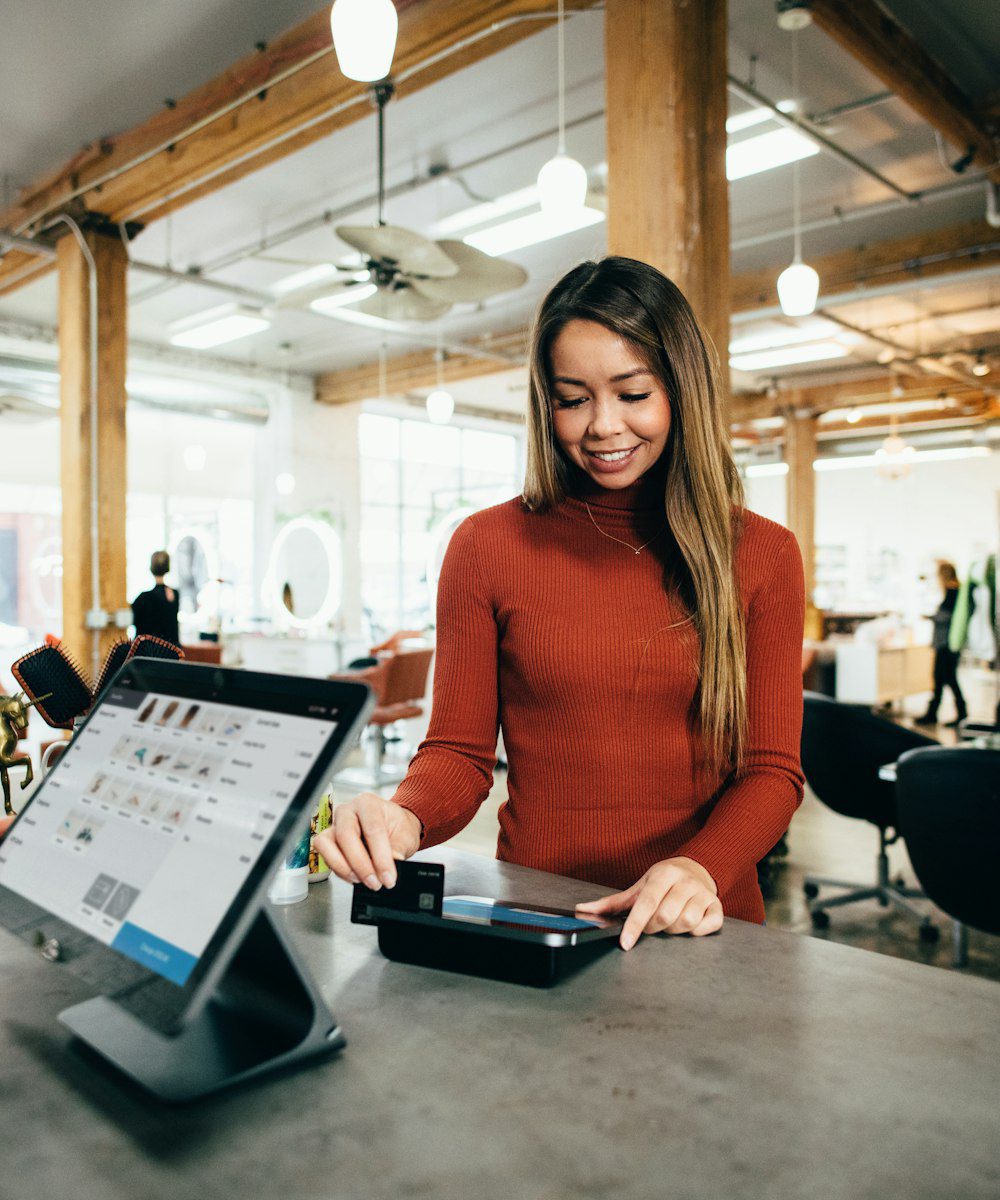 Devanture commerce local Seine-Saint-Denis